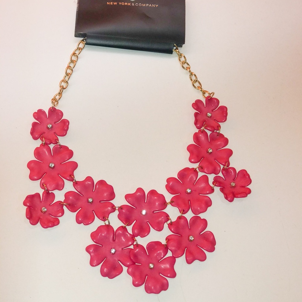 Pink flower bib necklace